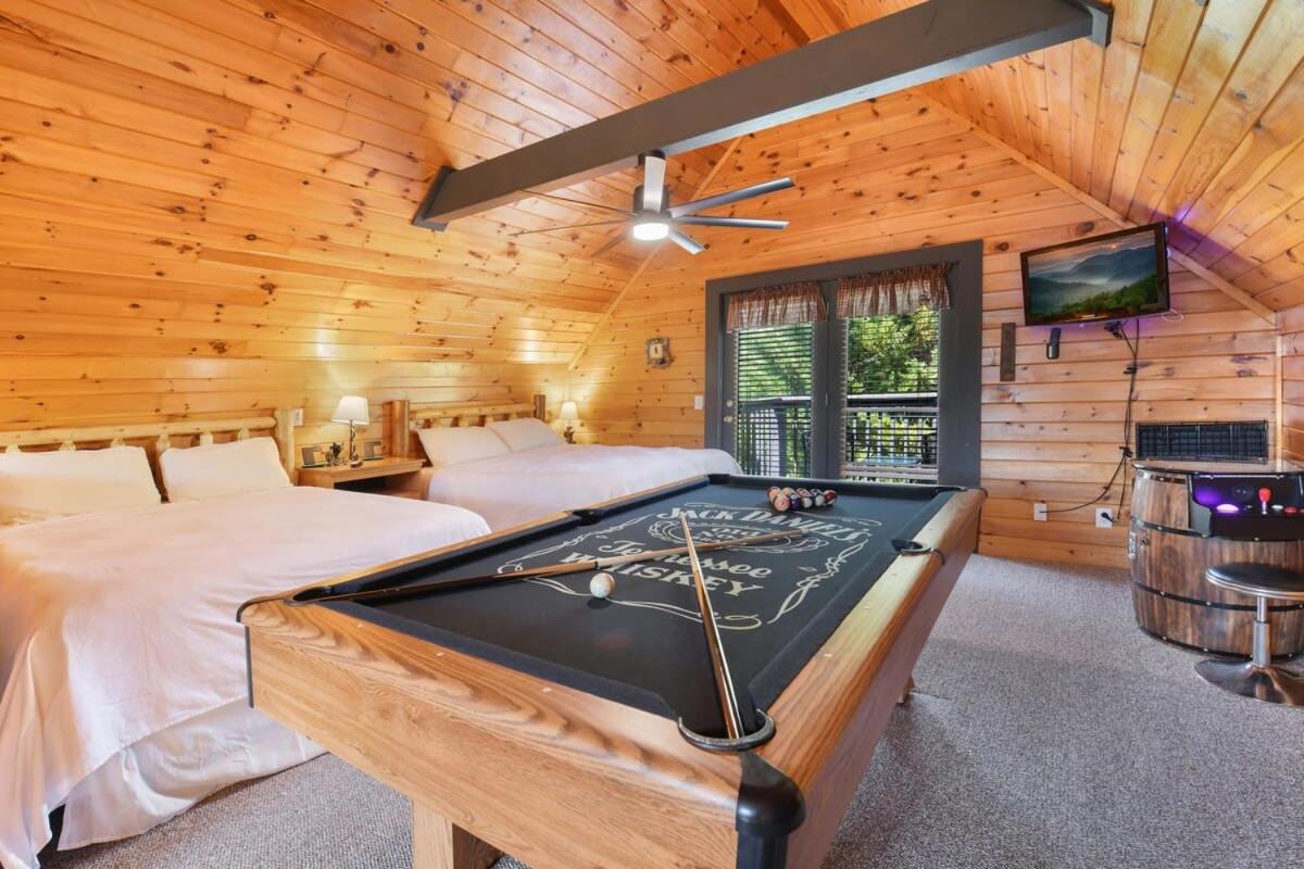 Ryes And Shine Bootlegger'S Cabin! Hot Tub* Pool* Arcade* Billiards *Ev * Pet Friendly Sevierville Εξωτερικό φωτογραφία
