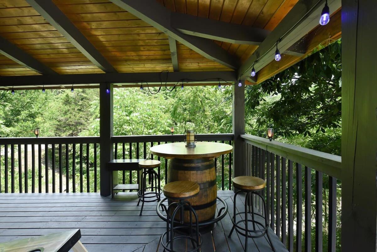 Ryes And Shine Bootlegger'S Cabin! Hot Tub* Pool* Arcade* Billiards *Ev * Pet Friendly Sevierville Εξωτερικό φωτογραφία