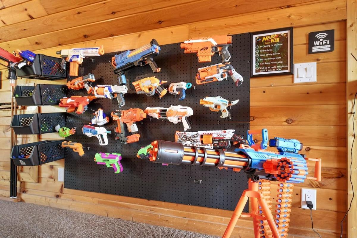 Ryes And Shine Bootlegger'S Cabin! Hot Tub* Pool* Arcade* Billiards *Ev * Pet Friendly Sevierville Εξωτερικό φωτογραφία